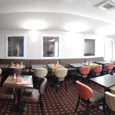 Szálloda Brit Confort