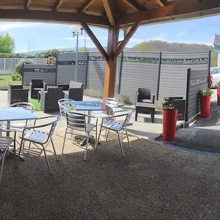 Brit Confort 2* Foix