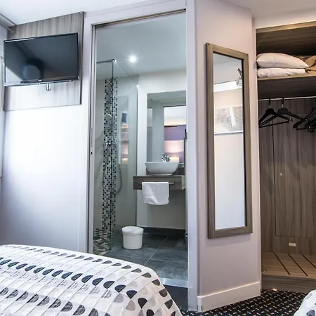 Szálloda Brit Confort 2*