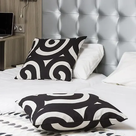 Szálloda Brit Confort