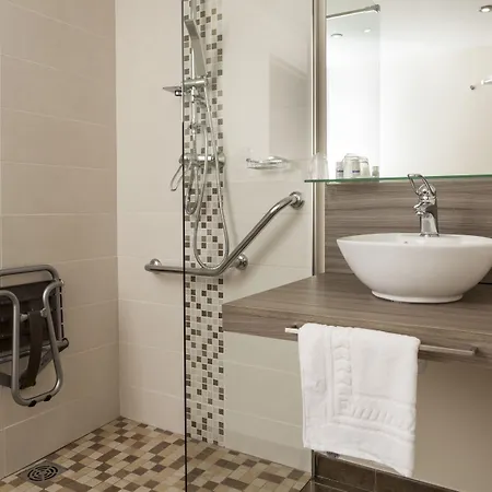 Brit Confort Szálloda 2*