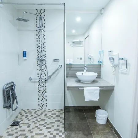 Brit Confort Hotel Foix