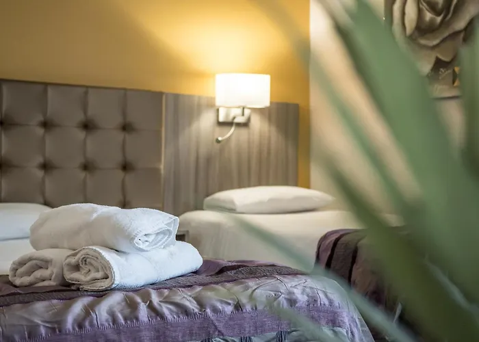 Brit Confort فندق