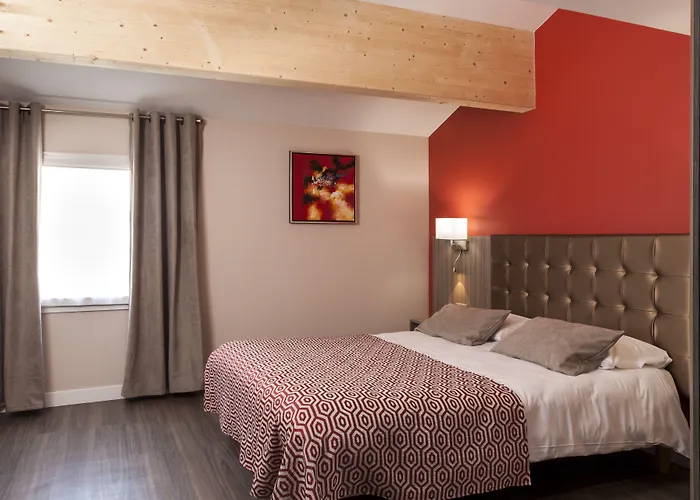 Brit Confort فندق 2*